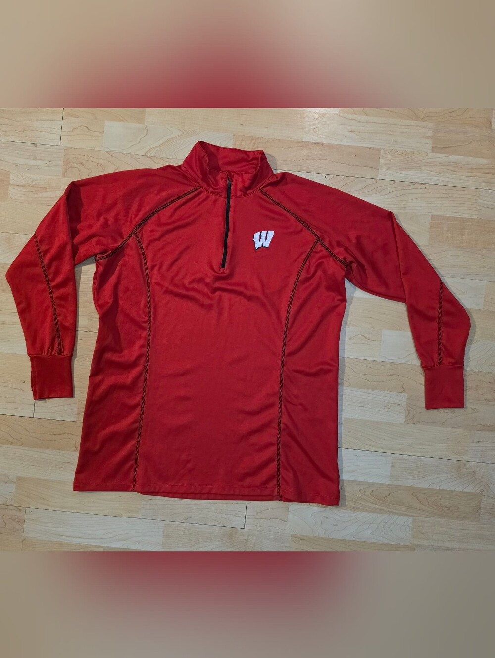 Wisconsin Badgers Women's Red Long Sleeve 1/4 Zip Pullover Shirt Size XXL